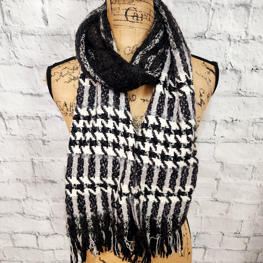 P Cornillon unisex knit wool blend scarf made in france A10